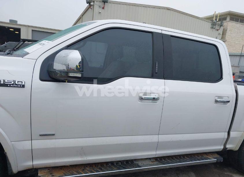 Photo 14 of 2015 Ford F-150 LARIAT (VIN 1FTEW1CG0FKE36783)