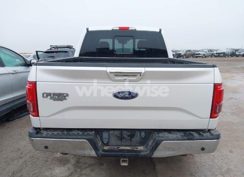 Photo 16 of 2015 Ford F-150 LARIAT (VIN 1FTEW1CG0FKE36783)