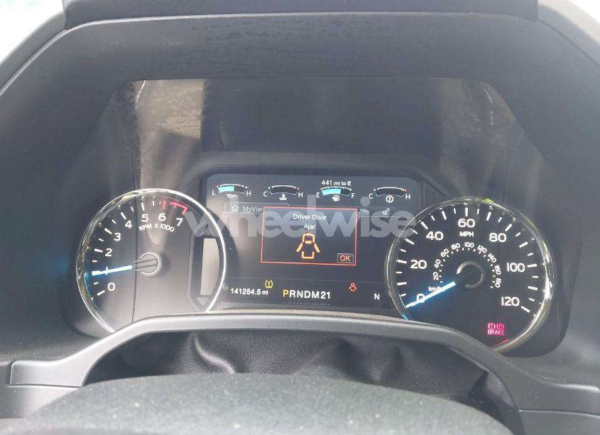 Photo 7 of 2015 Ford F-150 LARIAT (VIN 1FTEW1CG0FKE36783)