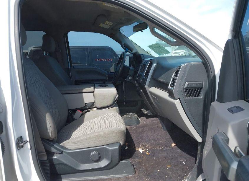 Photo 5 of 2016 Ford F-150 XLT (VIN 1FTEW1CG0GFC30759)