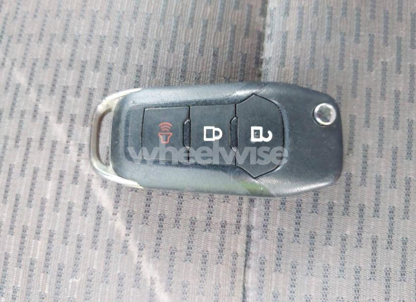 Photo 11 of 2016 Ford F-150 XLT (VIN 1FTEW1CG0GKE05700)