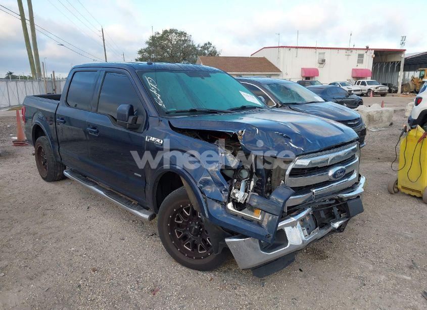 2015 Ford F-150 LARIAT (VIN 1FTEW1CG1FFB95504) main photo