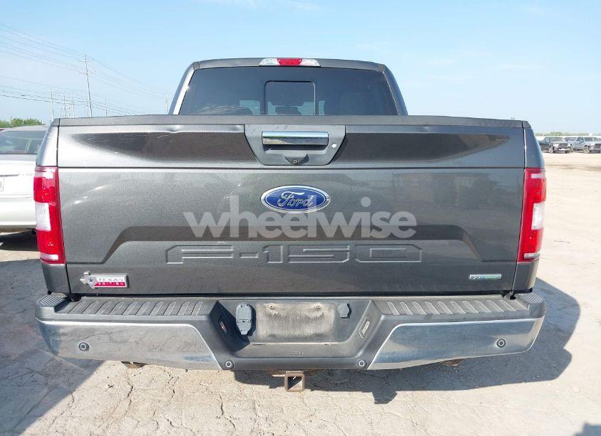 Photo 16 of 2018 Ford F-150 XLT (VIN 1FTEW1CG1JKD03863)