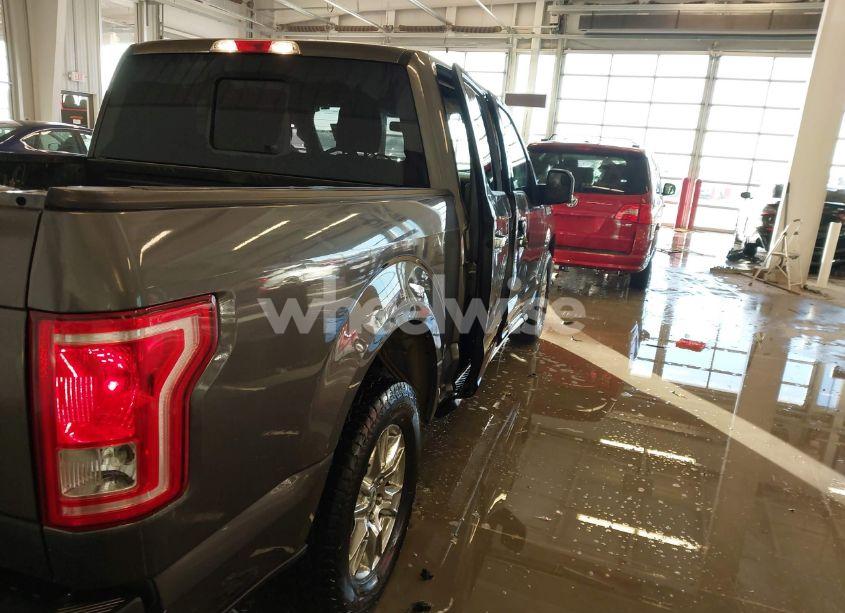 Photo 19 of 2015 Ford F-150 XLT (VIN 1FTEW1CG2FKE36882)