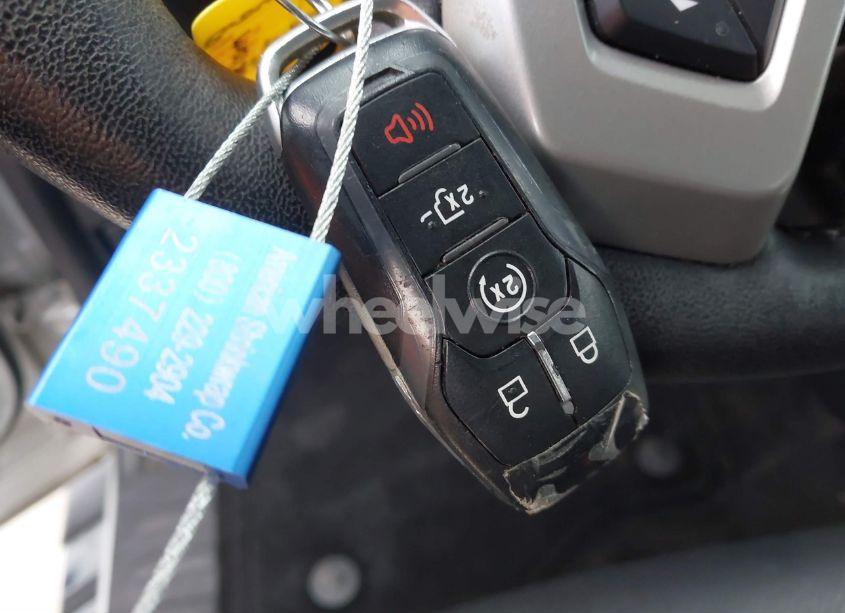 Photo 11 of 2017 Ford F-150 LARIAT (VIN 1FTEW1CG2HKE13380)