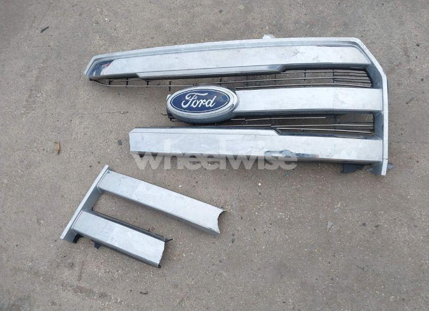 Photo 12 of 2017 Ford F-150 LARIAT (VIN 1FTEW1CG2HKE13380)