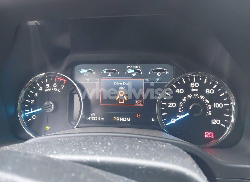 Photo 7 of 2017 Ford F-150 LARIAT (VIN 1FTEW1CG2HKE13380)