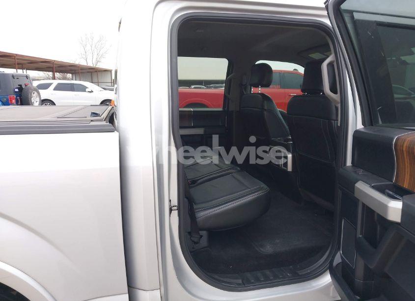 Photo 8 of 2017 Ford F-150 LARIAT (VIN 1FTEW1CG2HKE13380)