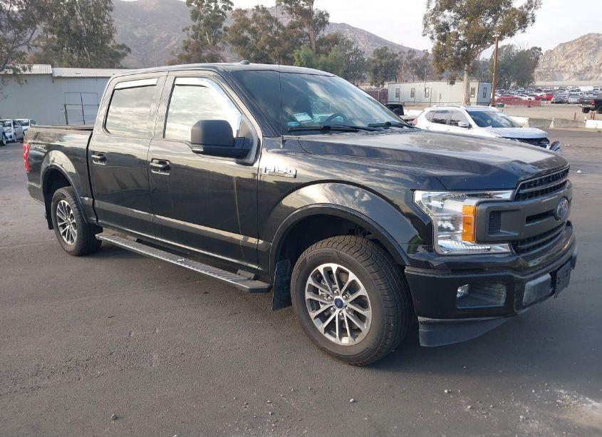 2018 Ford F-150 KING RANCH/LARIAT/LIMITED/PLATINUM/XL/XLT (VIN 1FTEW1CG2JKD21112) main photo