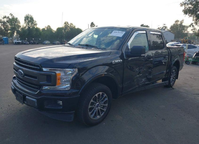 Photo 2 of 2018 Ford F-150 KING RANCH/LARIAT/LIMITED/PLATINUM/XL/XLT (VIN 1FTEW1CG2JKD21112)