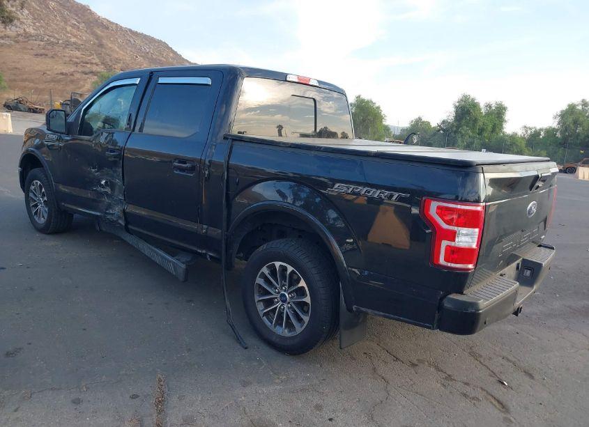 Photo 3 of 2018 Ford F-150 KING RANCH/LARIAT/LIMITED/PLATINUM/XL/XLT (VIN 1FTEW1CG2JKD21112)