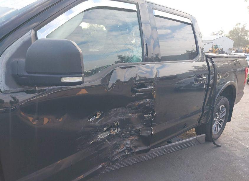 Photo 6 of 2018 Ford F-150 KING RANCH/LARIAT/LIMITED/PLATINUM/XL/XLT (VIN 1FTEW1CG2JKD21112)