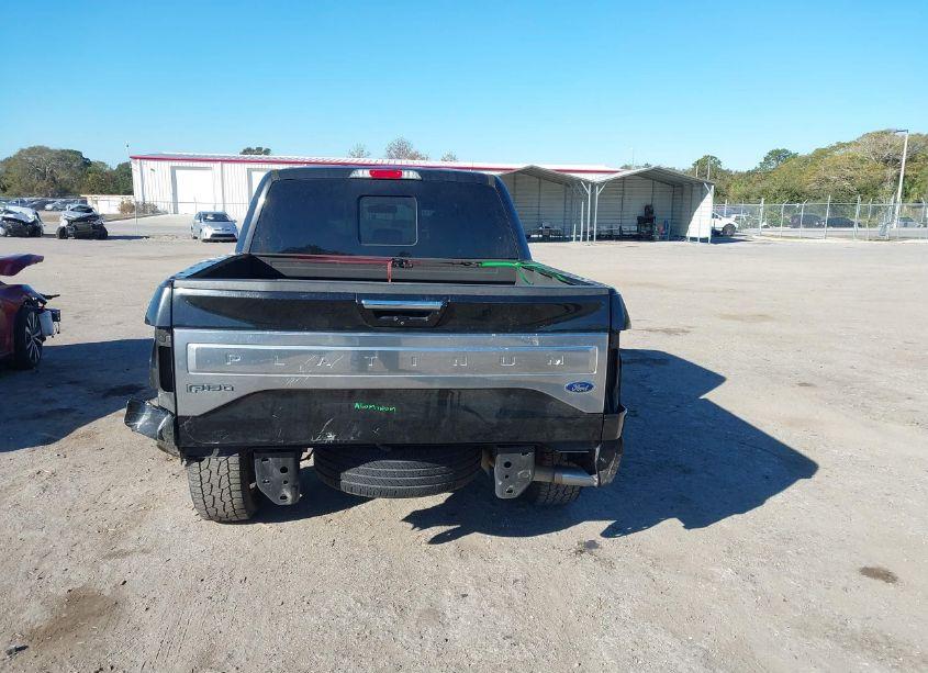 Photo 17 of 2015 Ford F-150 PLATINUM (VIN 1FTEW1CG3FFA30828)