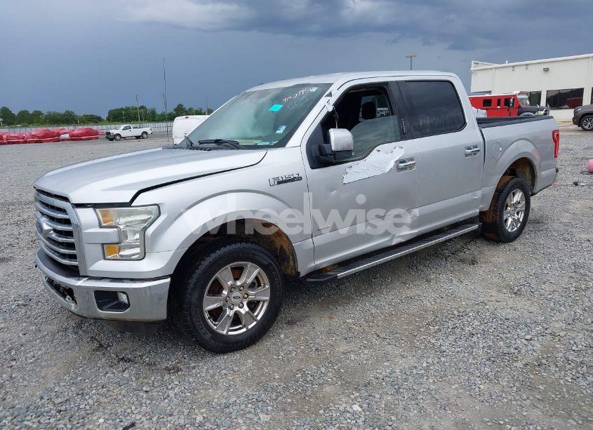 Photo 2 of 2015 Ford F-150 XLT (VIN 1FTEW1CG3FFC10942)