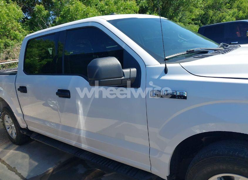 Photo 13 of 2018 Ford F-150 XLT (VIN 1FTEW1CG3JKF83060)