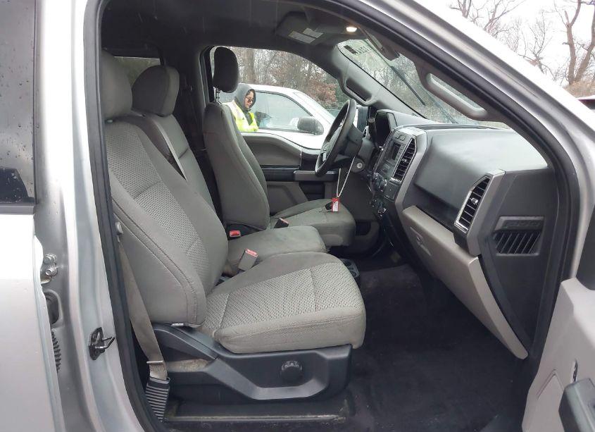 Photo 5 of 2015 Ford F-150 XLT (VIN 1FTEW1CG4FFB70774)