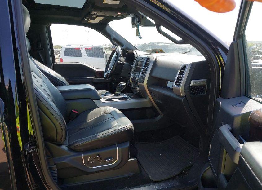 Photo 5 of 2017 Ford F-150 PLATINUM (VIN 1FTEW1CG5HFA41896)