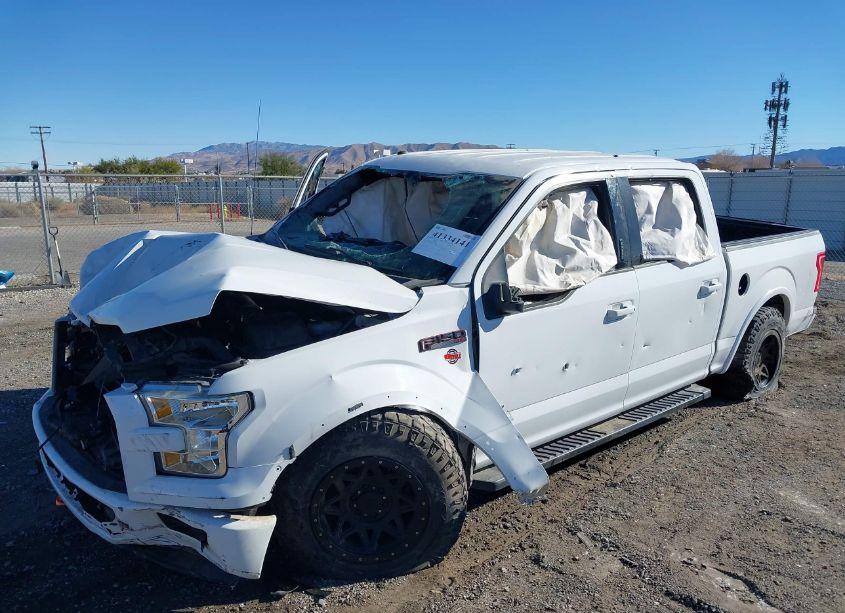 Photo 2 of 2017 Ford F-150 XLT (VIN 1FTEW1CG6HFC90465)