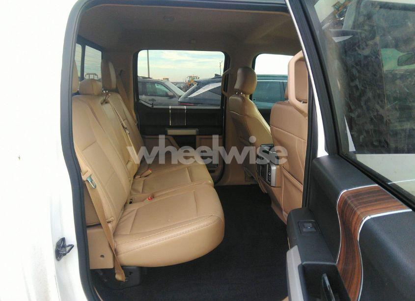 Photo 8 of 2015 Ford F-150 LARIAT (VIN 1FTEW1CG7FKE70252)