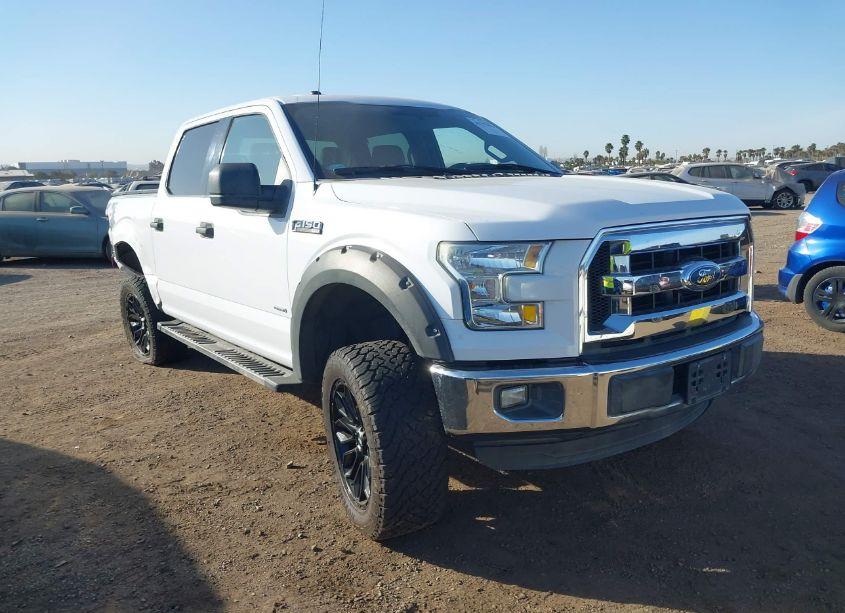 2016 Ford F-150 XLT (VIN 1FTEW1CG8GKD45732) main photo