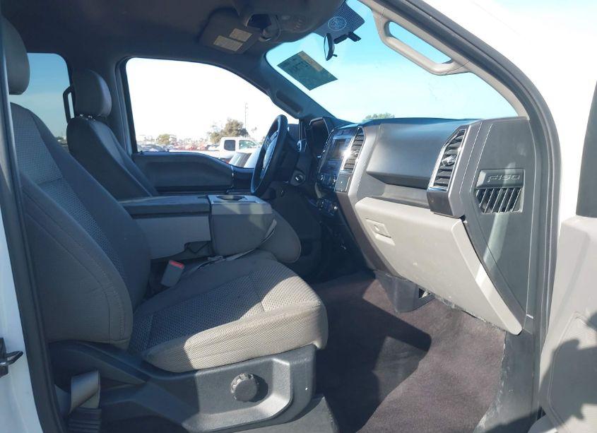 Photo 5 of 2016 Ford F-150 XLT (VIN 1FTEW1CG8GKD45732)