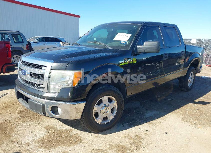 Photo 2 of 2013 Ford F-150 XLT (VIN 1FTEW1CM0DFE01057)