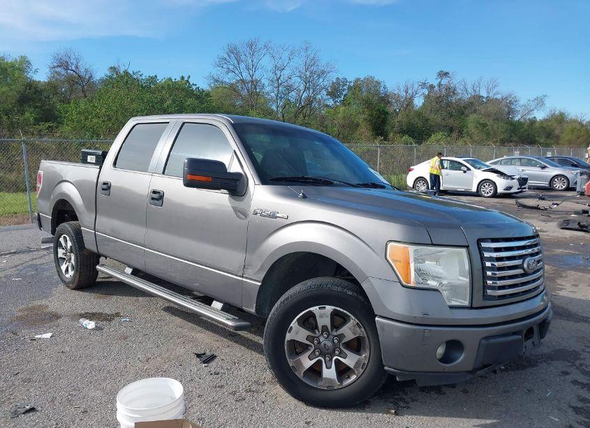 2011 Ford F-150 XLT (VIN 1FTEW1CM2BFA71922) main photo