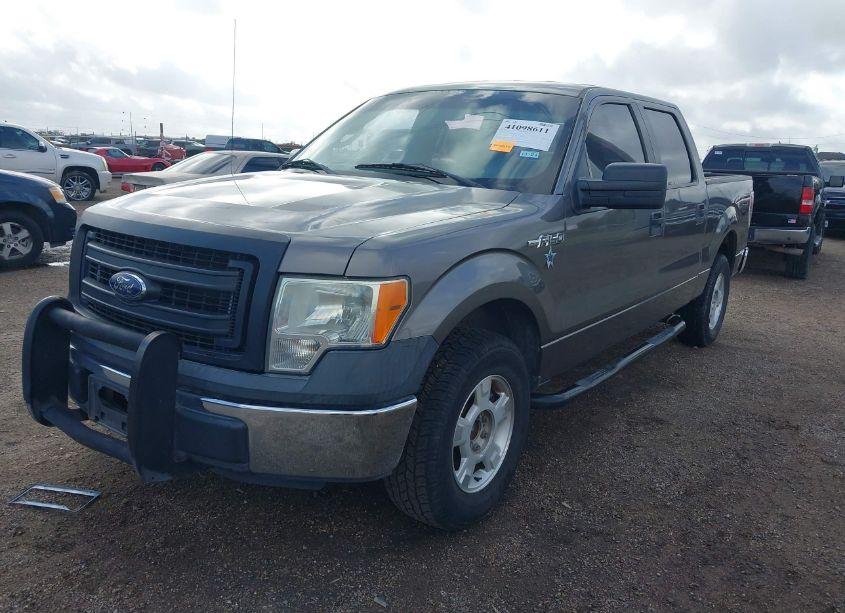 Photo 2 of 2013 Ford F-150 XL (VIN 1FTEW1CM2DFB59422)