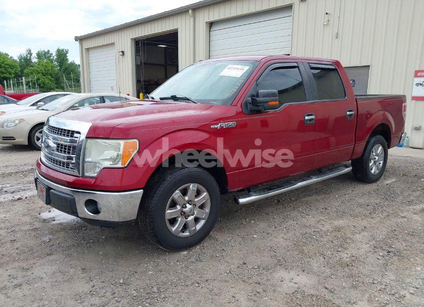 Photo 2 of 2013 Ford F-150 XLT (VIN 1FTEW1CM5DFD08633)