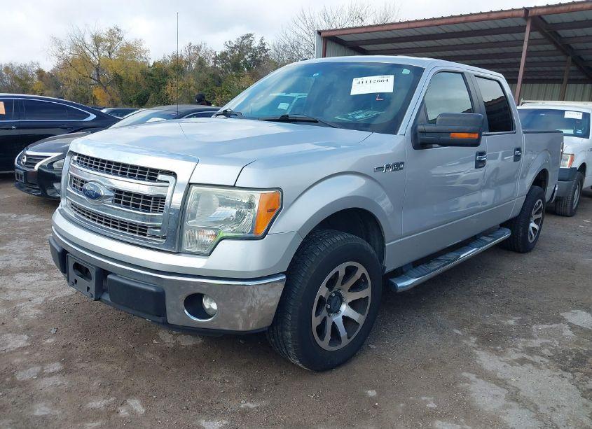 Photo 2 of 2014 Ford F-150 XLT (VIN 1FTEW1CM7EKE68909)