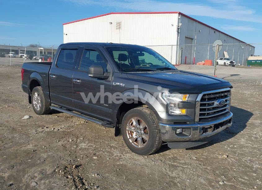 2015 Ford F-150 XLT (VIN 1FTEW1CP0FFA48560) main photo
