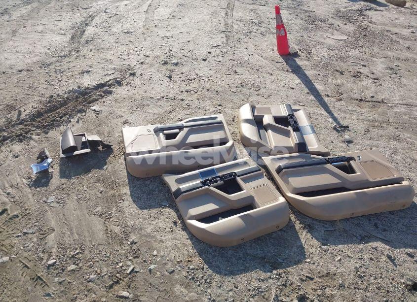 Photo 12 of 2015 Ford F-150 XLT (VIN 1FTEW1CP0FFA48560)