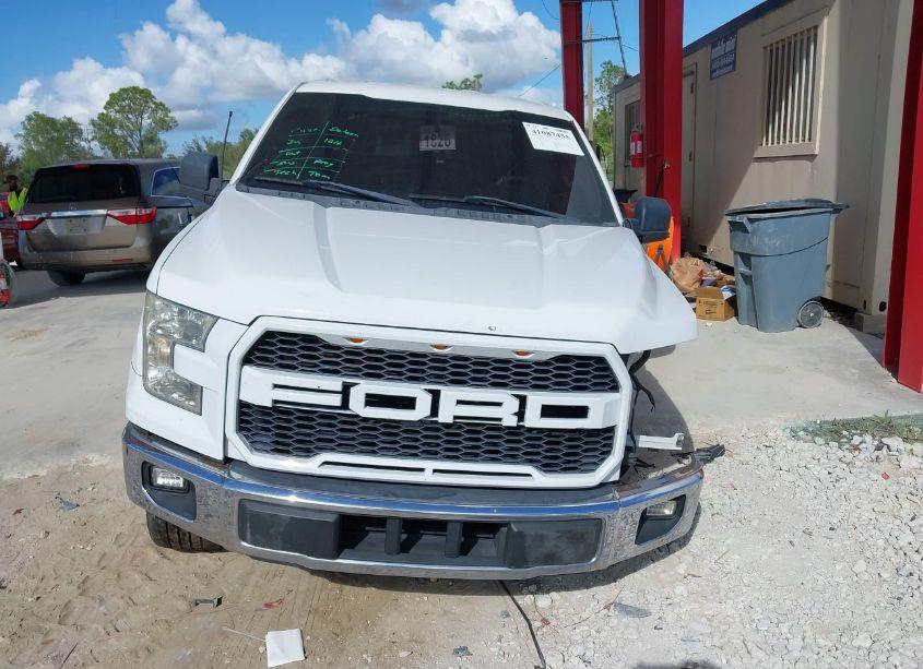 Photo 13 of 2015 Ford F-150 XL (VIN 1FTEW1CP0FFB00818)