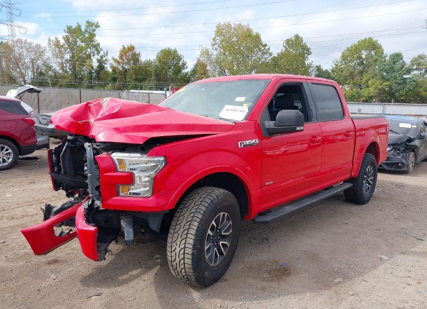 Photo 2 of 2016 Ford F-150 XLT (VIN 1FTEW1CP0GKF17770)
