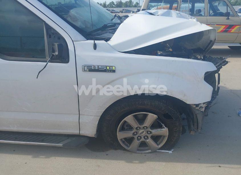 Photo 18 of 2018 Ford F-150 XLT (VIN 1FTEW1CP0JKC92600)