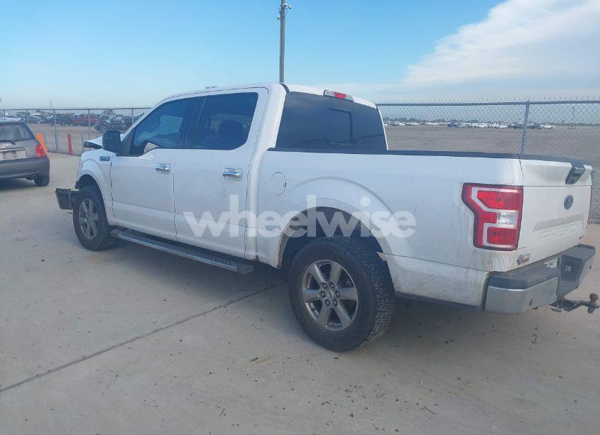 Photo 3 of 2018 Ford F-150 XLT (VIN 1FTEW1CP0JKC92600)