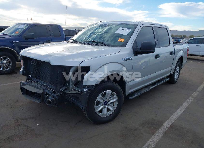 Photo 2 of 2018 Ford F-150 XLT (VIN 1FTEW1CP0JKE59828)