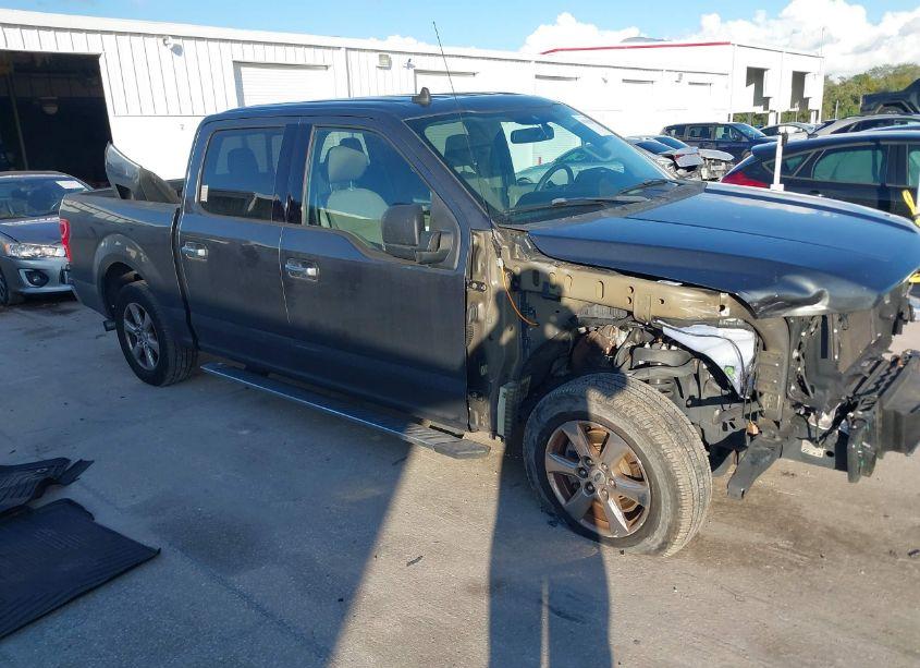 2019 Ford F-150 XLT (VIN 1FTEW1CP0KFD27551) main photo