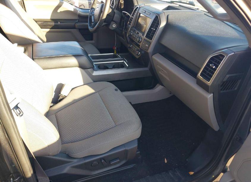 Photo 5 of 2019 Ford F-150 XLT (VIN 1FTEW1CP0KFD27551)