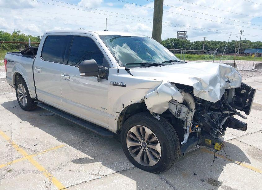 2015 Ford F-150 XLT (VIN 1FTEW1CP1FFC70783) main photo
