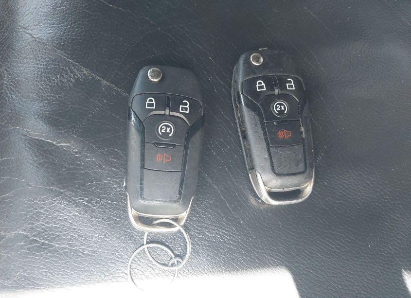 Photo 11 of 2015 Ford F-150 XLT (VIN 1FTEW1CP1FFC70783)