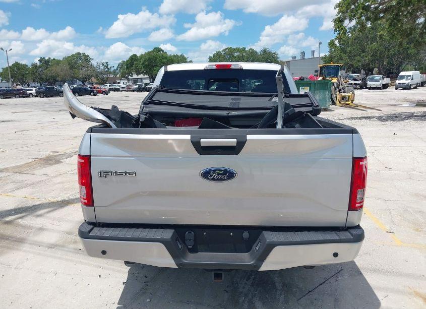 Photo 16 of 2015 Ford F-150 XLT (VIN 1FTEW1CP1FFC70783)