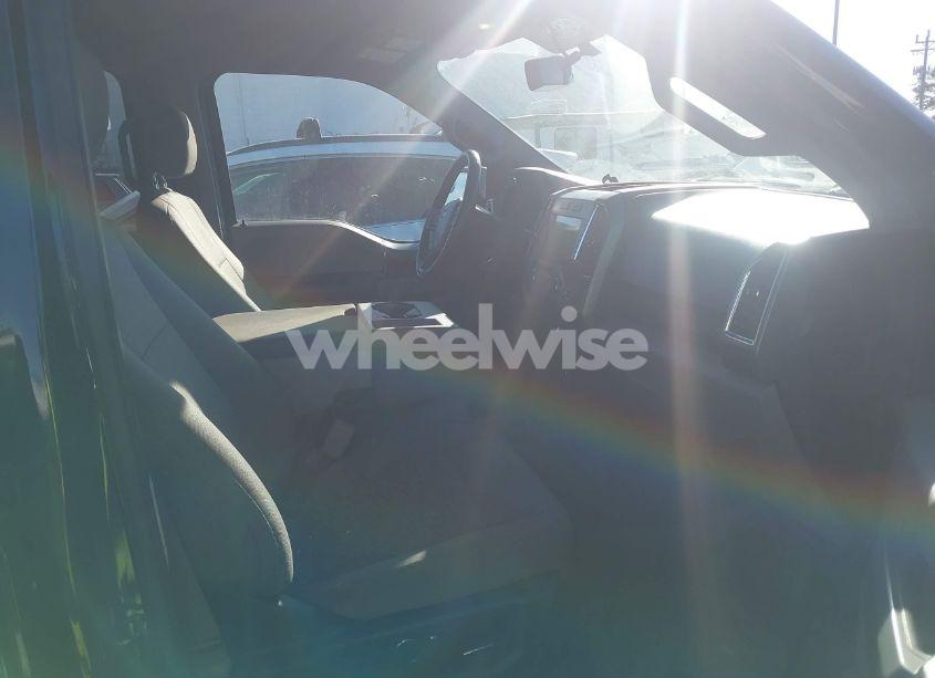 Photo 5 of 2016 Ford F-150 XLT (VIN 1FTEW1CP1GFC64936)