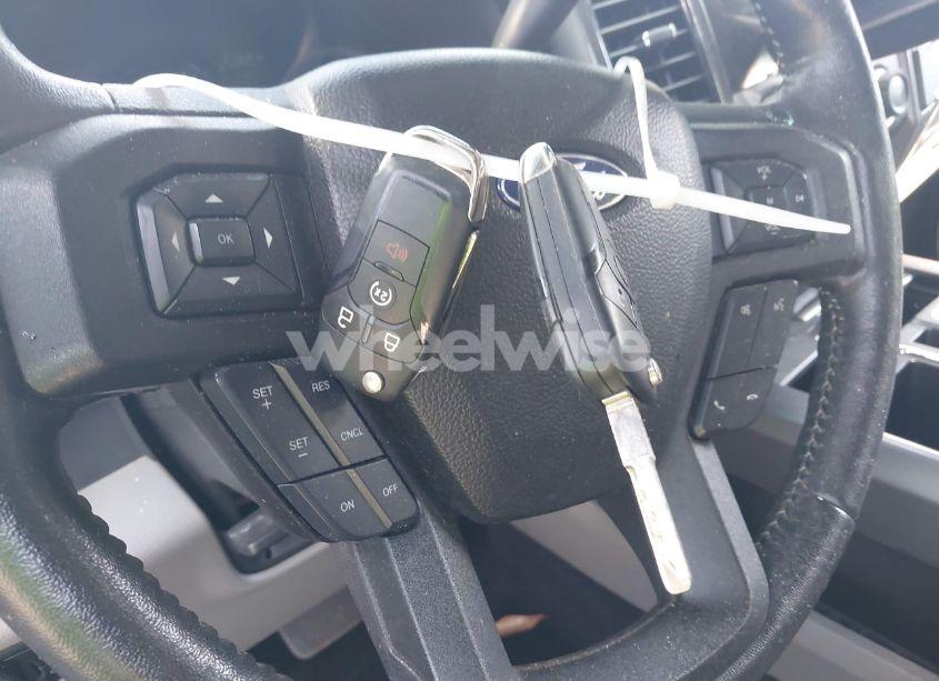 Photo 11 of 2017 Ford F-150 XLT (VIN 1FTEW1CP1HFB05299)