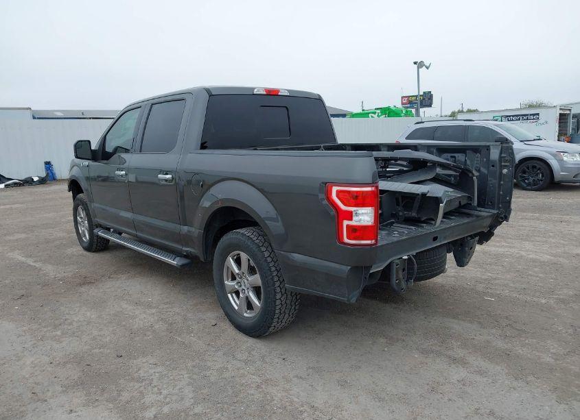Photo 3 of 2018 Ford F-150 XLT (VIN 1FTEW1CP1JKD97985)