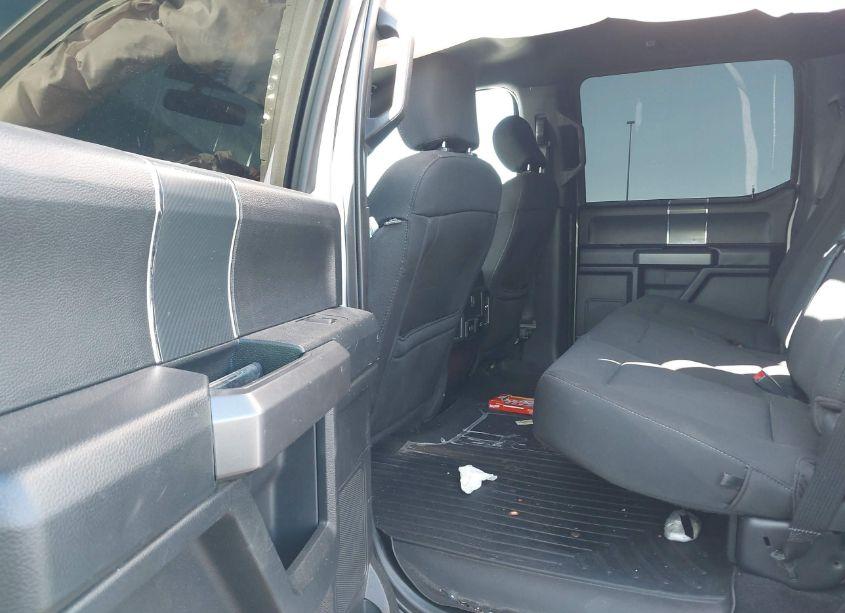 Photo 8 of 2019 Ford F-150 XLT (VIN 1FTEW1CP1KKF29063)