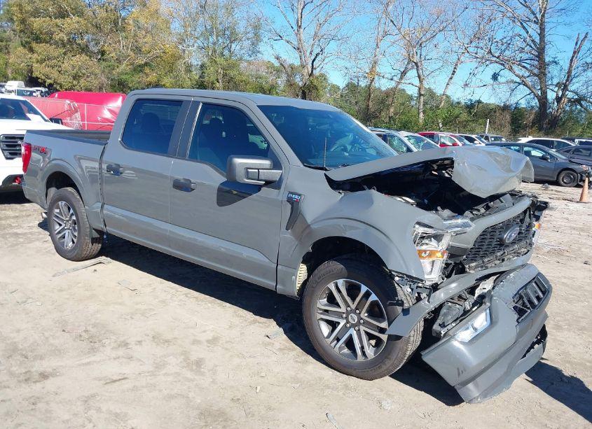 2021 Ford F-150 XL (VIN 1FTEW1CP1MFC69100) main photo