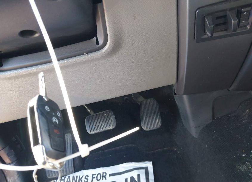 Photo 11 of 2015 Ford F-150 XLT (VIN 1FTEW1CP2FFC47786)