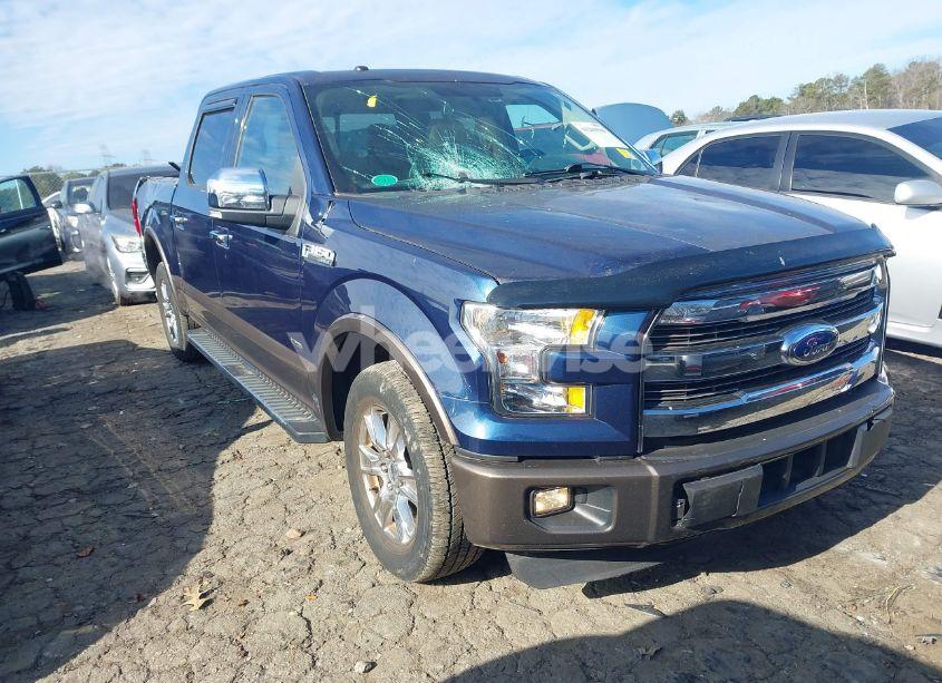 2015 Ford F-150 LARIAT (VIN 1FTEW1CP2FFC67620) main photo