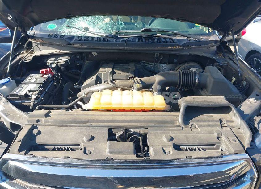 Photo 10 of 2015 Ford F-150 LARIAT (VIN 1FTEW1CP2FFC67620)